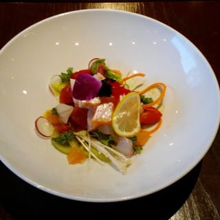 Sashimi Salad